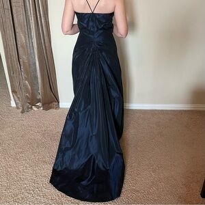 Vintage Vera Wang Gown Minimalist Black/Blue Long Formal Size 4